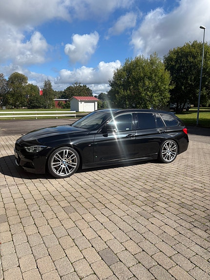 BMW 335d 2 of 12