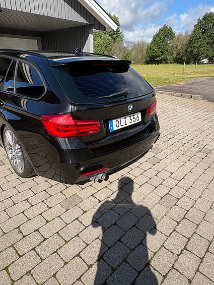 BMW 335d 4 of 12