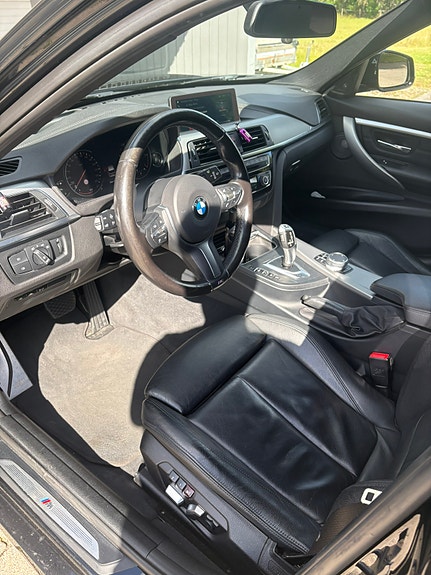 BMW 335d 11 of 12