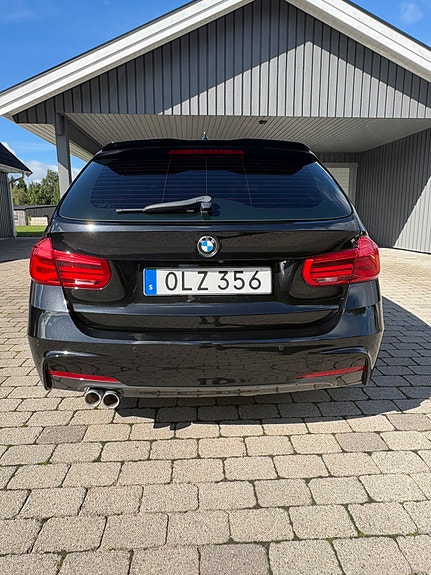 BMW 335d 5 of 12