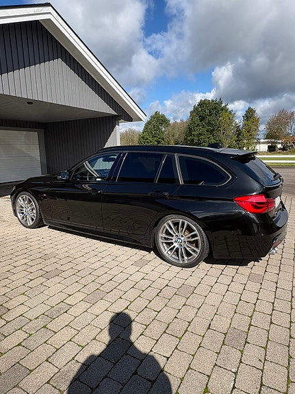 BMW 335d 3 of 12