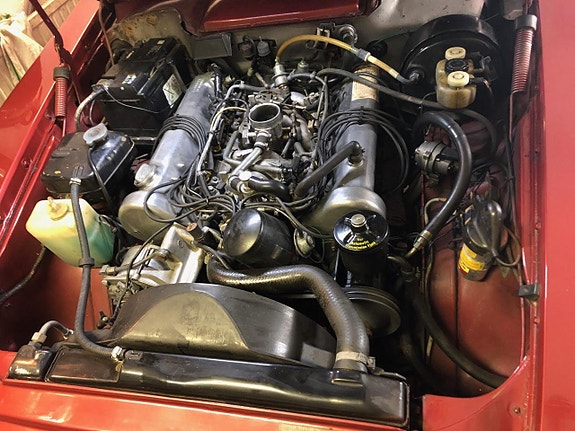 Mercedes-Benz 350 SL 4 of 4