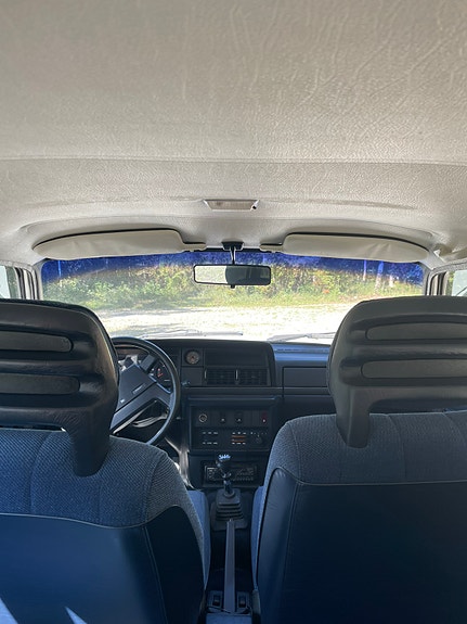 Volvo 240 3 of 8