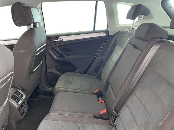 Volkswagen Tiguan 7 of 13