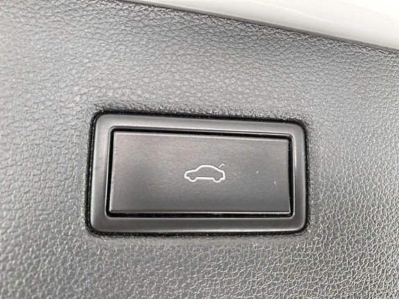 Volkswagen Tiguan 11 of 13