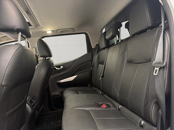 Nissan Navara 28 of 30