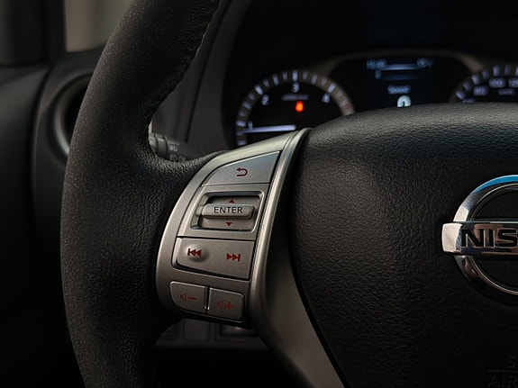 Nissan Navara 20 of 30