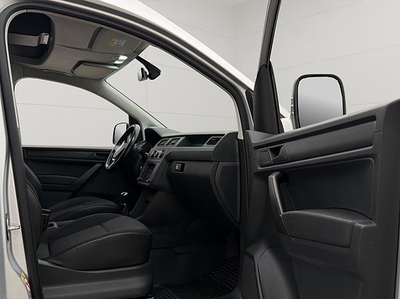 Volkswagen Caddy Maxi 25 of 30