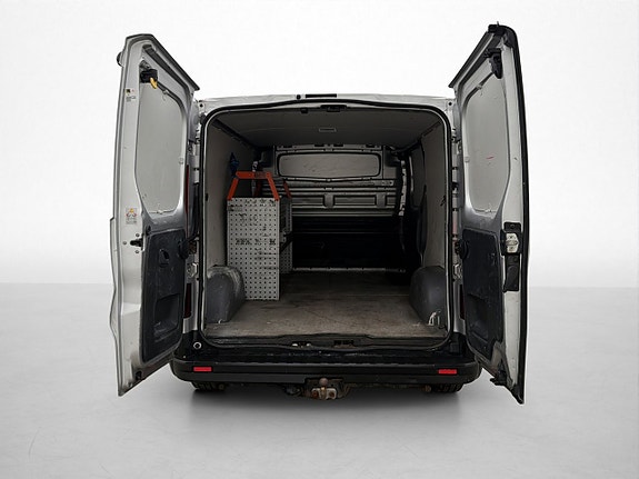 Renault Trafic 13 of 30