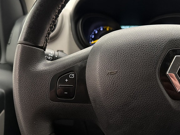 Renault Trafic 18 of 30