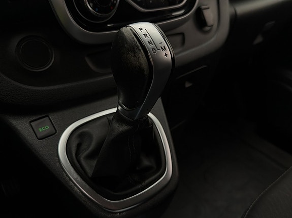 Renault Trafic 27 of 30