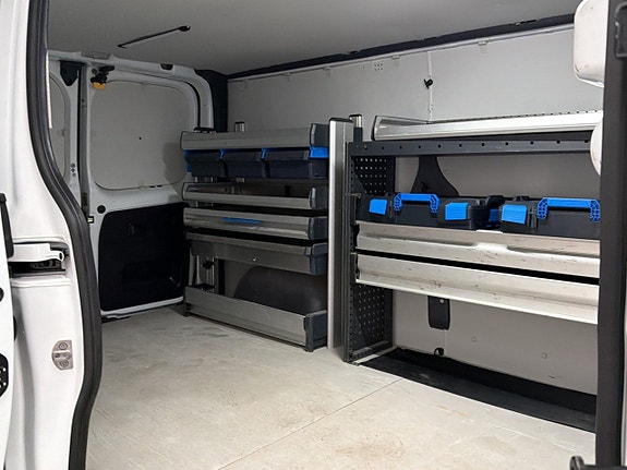 Renault Trafic 14 of 30