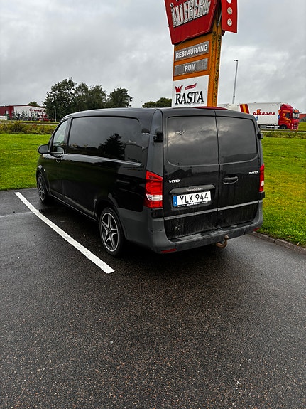 Mercedes-Benz Vito 114 2 of 2
