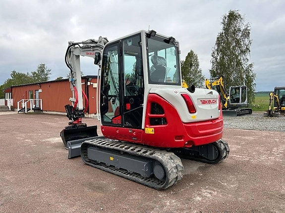 Takeuchi TB370 2 of 3