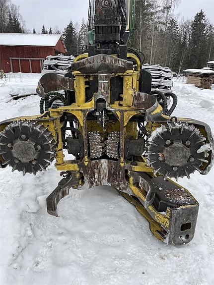 John Deere 1270G 16 of 21
