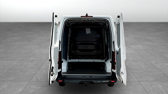 Renault Master 10 of 12