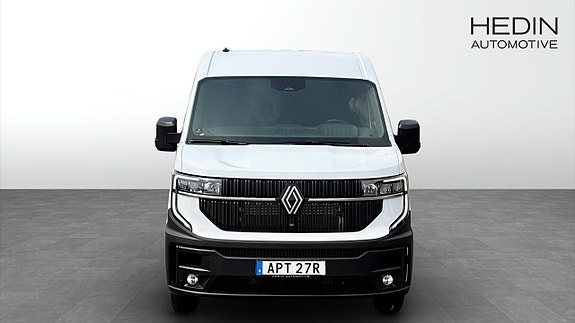 Renault Master 8 of 12