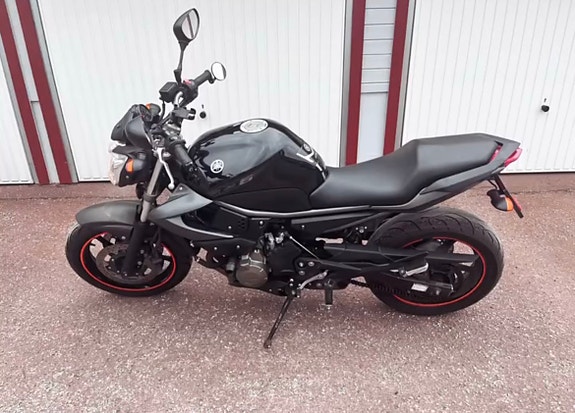 Yamaha XJ6 N 2 of 2
