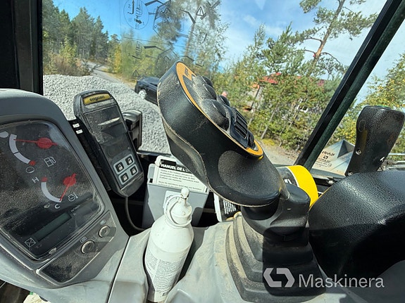 Grävmaskin Kubota U27-4 14 of 27