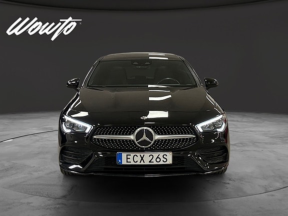 Mercedes-Benz CLA220 2 of 18