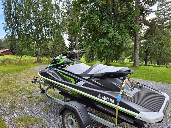Yamaha VXR 2017 2 of 3