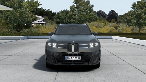 BMW X5 3 of 13