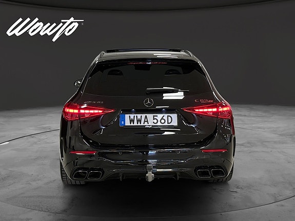 Mercedes-Benz C63 5 of 20