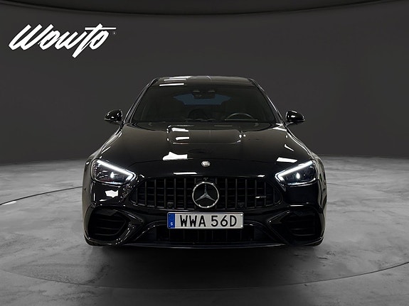 Mercedes-Benz C63 2 of 20