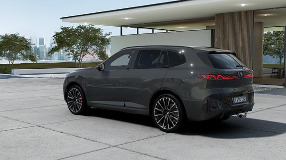 BMW X5 2 of 13