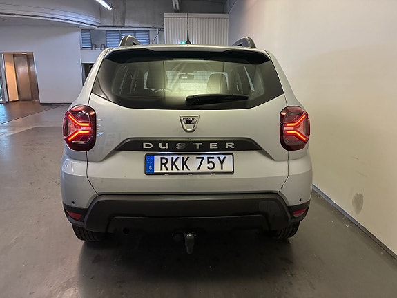 Dacia Duster 7 of 13