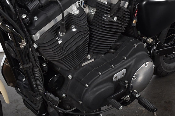 Harley-Davidson Sportster XL883N Iron ABS Nyservad 12 of 18
