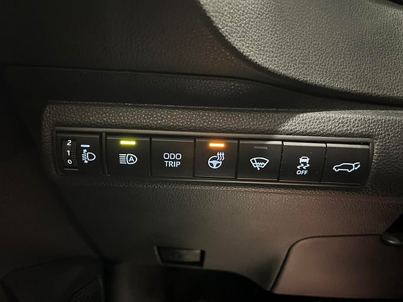 Toyota Corolla 22 of 24