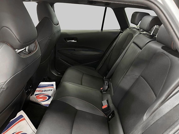 Toyota Corolla 11 of 24