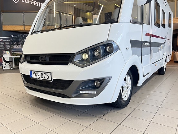 Adria SONIC 700 SC (TRUMA+4 250kg+Solcell+Ugn) 2 of 27
