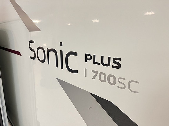 Adria SONIC 700 SC (TRUMA+4 250kg+Solcell+Ugn) 27 of 27