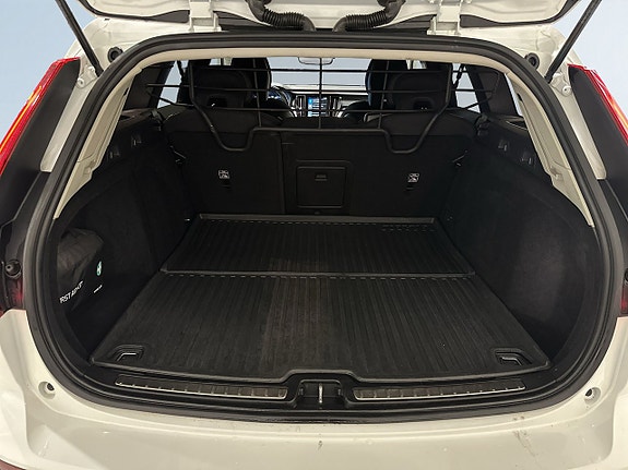Volvo V60 12 of 23
