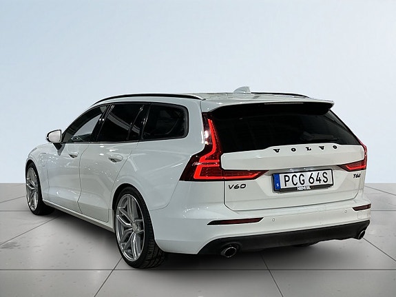 Volvo V60 5 of 23