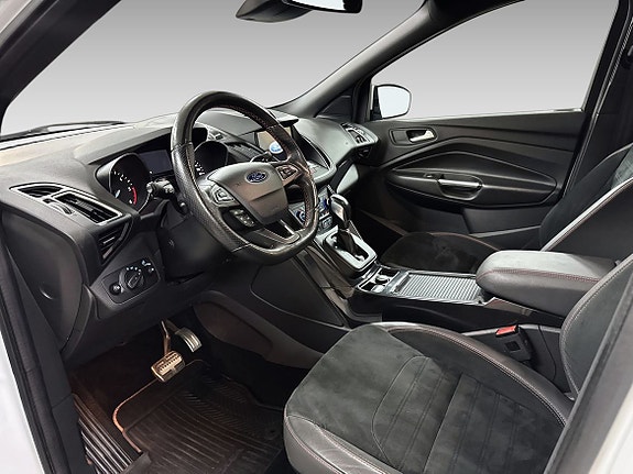 Ford Kuga 11 of 20