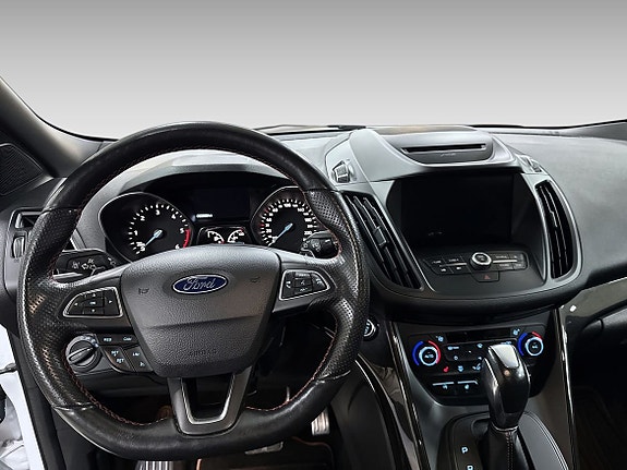 Ford Kuga 14 of 20