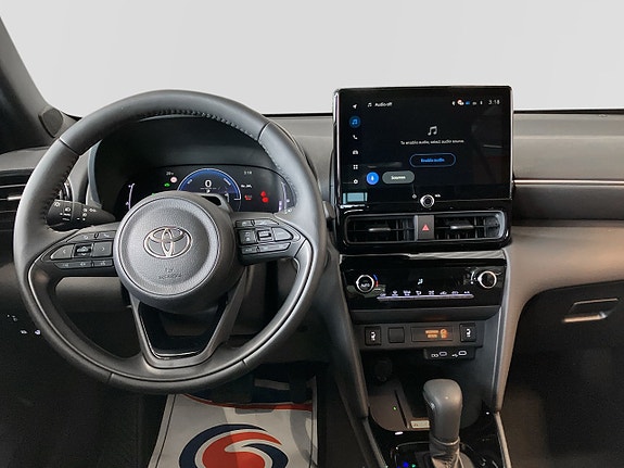 Toyota Yaris Cross 8 of 11