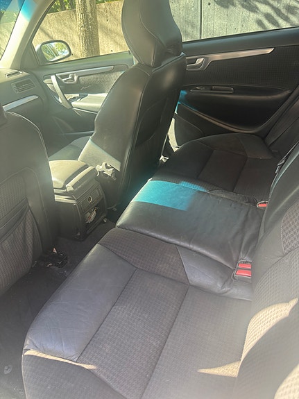 Volvo V70 5 of 5