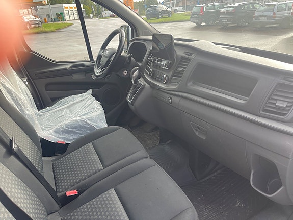 Ford Transit Custom 5 of 7