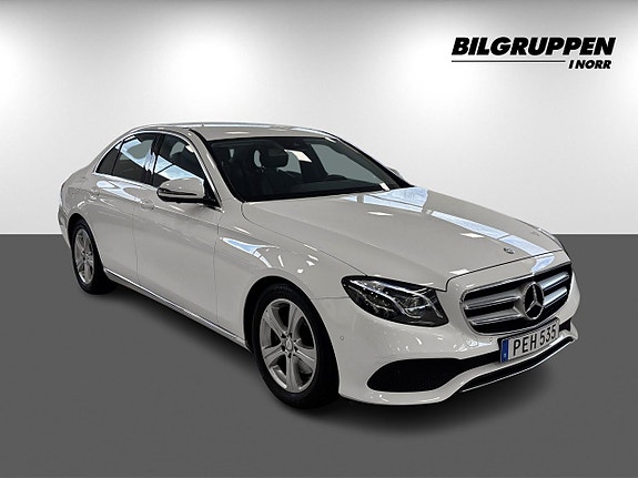 Mercedes-Benz E220 d 3 of 16