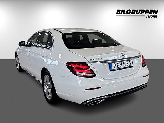 Mercedes-Benz E220 d 6 of 16
