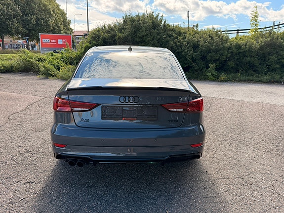 Audi A3 6 of 22
