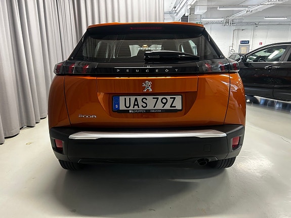 Peugeot 2008 4 of 8