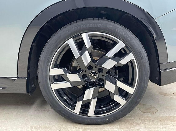 MINI Countryman SE 12 of 15