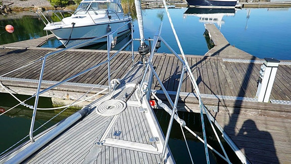 Finnsailer 34 1987 Finland 7 of 12
