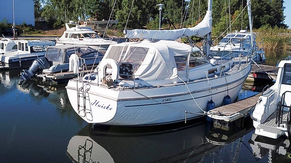 Finnsailer 34 1987 Finland 4 of 12
