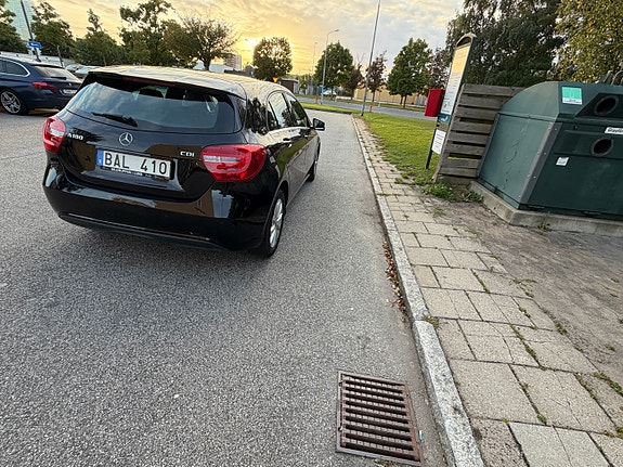Mercedes-Benz A180 4 of 7